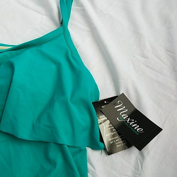 Maxine of Hollywood Plus Size Tiered 1-Pc Swimsuit - Picture 2 of 8